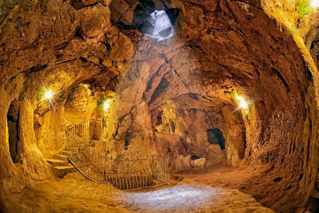 Tajné tunely v Andách: existuje podzemní svět plný pokladů?